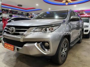 Xe Toyota Fortuner 2.4G 4x2 AT 2019