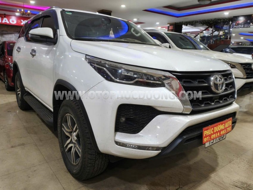 Toyota Fortuner 2.4L 4x2 AT 2022