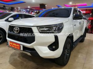 Xe Toyota Hilux 2.4L 4x2 AT 2024