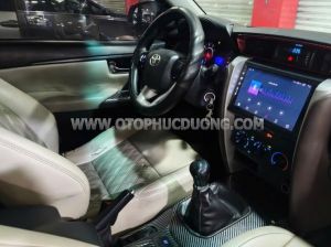 Xe Toyota Fortuner 2.4G 4x2 MT 2020