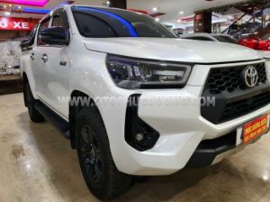 Toyota Hilux 2.4L 4x2 AT