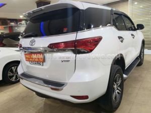 Xe Toyota Fortuner 2.4L 4x2 AT 2023