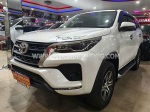 Xe Toyota Fortuner 2.4L 4x2 AT 2023