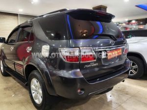 Xe Toyota Fortuner 2.5G 2010