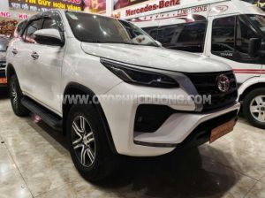 Toyota Fortuner 2.4L 4x2 MT