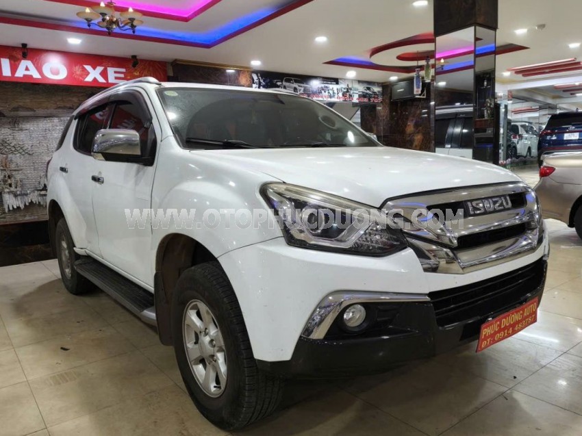 Isuzu MU-X 1.9 4X2 MT 2019
