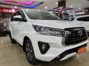 Toyota Innova E 2.0 MT