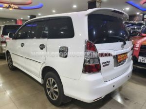 Xe Toyota Innova 2.0E 2016