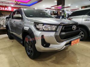 Toyota Hilux 2.4L 4x2 MT