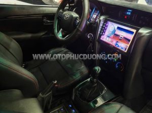 Xe Toyota Fortuner 2.4L 4x2 MT 2022