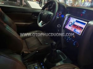 Xe Toyota Fortuner 2.4G 4x2 MT 2018