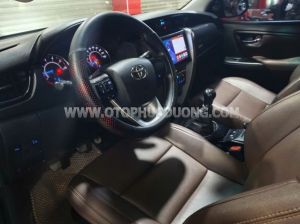 Xe Toyota Fortuner 2.4G 4x2 MT 2019