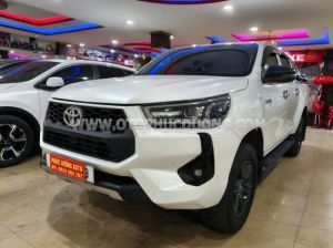 Xe Toyota Hilux 2.4L 4x2 AT 2024