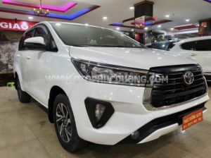 Toyota Innova E 2.0 MT