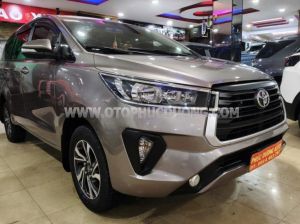 Toyota Innova E 2.0 MT