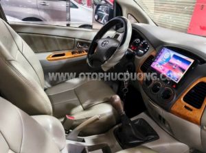 Xe Toyota Innova G 2010