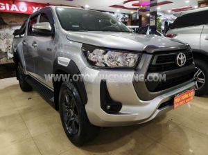 Xe Toyota Hilux 2.4L 4x2 MT 2021