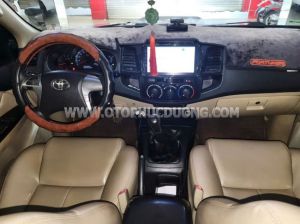 Xe Toyota Fortuner 2.5G 2015