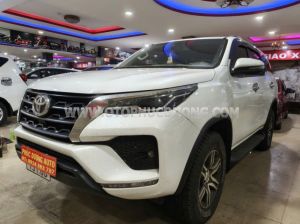 Xe Toyota Hilux 2.4L 4x2 AT 2024
