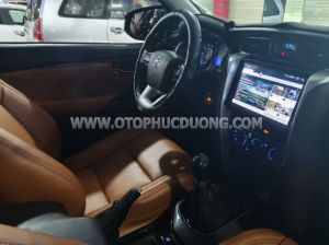 Xe Toyota Fortuner 2.4G 4x2 MT 2019