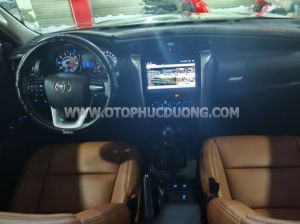 Xe Toyota Fortuner 2.4G 4x2 MT 2019