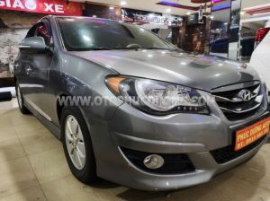 Hyundai Avante 1.6 MT