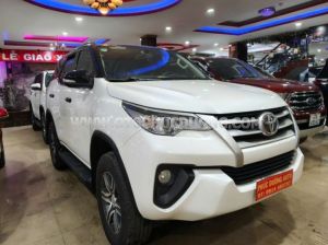Toyota Fortuner 2.4G 4x2 MT