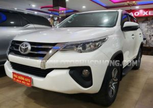 Xe Toyota Fortuner 2.4G 4x2 MT 2018