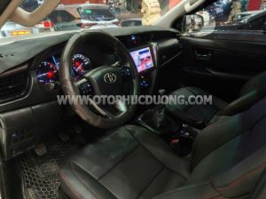 Xe Toyota Fortuner 2.4L 4x2 MT 2022