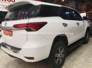 Xe Toyota Fortuner 2.4L 4x2 MT 2022