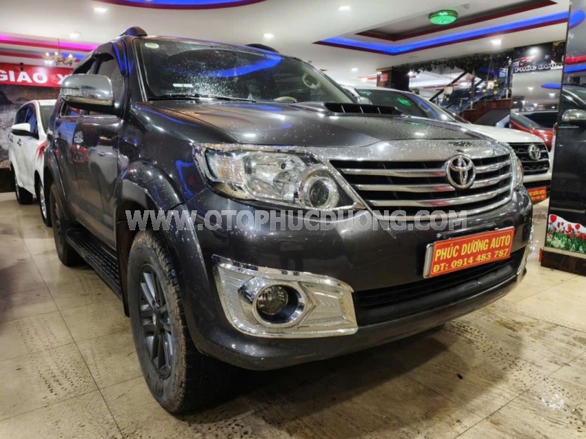 Toyota Fortuner 2.5G 2016