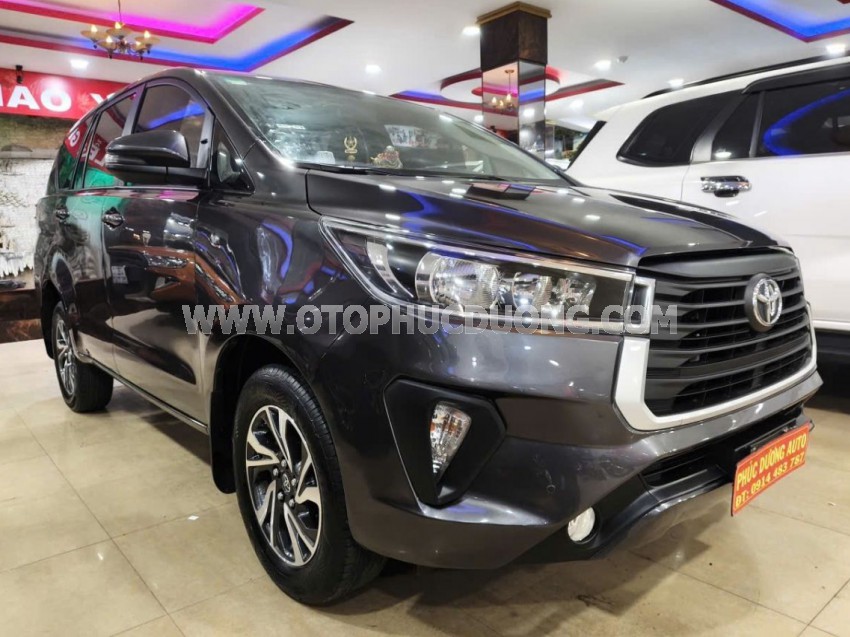Toyota Innova E 2.0 MT 2022