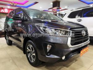 Toyota Innova E 2.0 MT