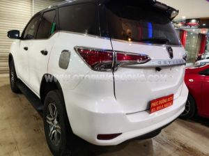 Xe Toyota Fortuner 2.4G 4x2 MT 2017