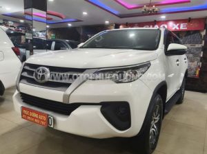 Xe Toyota Fortuner 2.4G 4x2 MT 2020