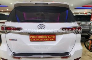Xe Toyota Fortuner 2.4G 4x2 MT 2018