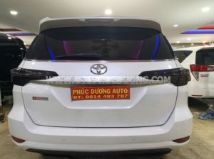 Xe Toyota Fortuner 2.4G 4x2 MT 2017